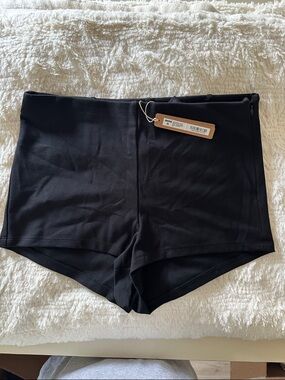 SKIMS Black High-Waist Hot Shorts